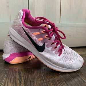 Nike Air Zoom Structure 20 Women's Running Shoe
